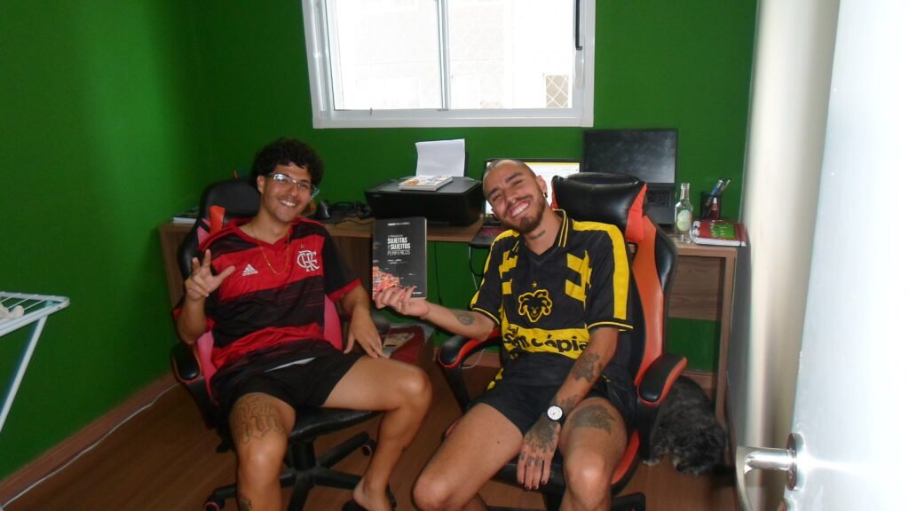 15 livros de quebrada pra voc&ecirc; refletir sobre sua caminhada e seu territ&oacute;rio